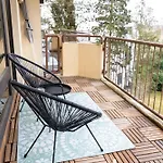 17-stillvolles 2-zimmer Mit Boxspringbett,wlan,grossem Balkon Mit Gartenblick