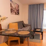 17-stillvolles 2-zimmer Mit Boxspringbett,wlan,grossem Balkon Mit Gartenblick 아파트