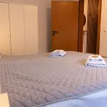 17-stillvolles 2-zimmer Mit Boxspringbett,wlan,grossem Balkon Mit Gartenblick 비스바덴