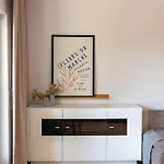 17-stillvolles 2-zimmer Mit Boxspringbett,wlan,grossem Balkon Mit Gartenblick 아파트 *