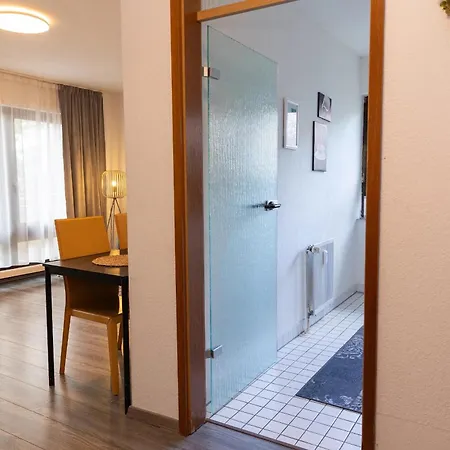 17-stillvolles 2-zimmer Mit Boxspringbett,wlan,grossem Balkon Mit Gartenblick Apartment Wiesbaden