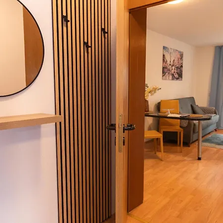 17-stillvolles 2-zimmer Mit Boxspringbett,wlan,grossem Balkon Mit Gartenblick * Wiesbaden