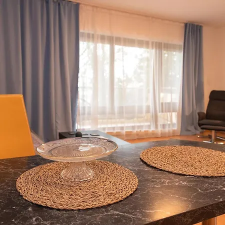 Apartmentsanlage Mit Komfortwohnungen Mit Kueche,wlan Und Kostenfreien Parkplaetzen *