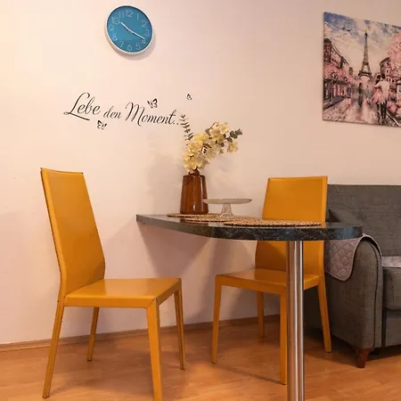 Διαμέρισμα Apartmentsanlage Mit Komfortwohnungen Mit Kueche,wlan Und Kostenfreien Parkplaetzen Βιζμπάντεν
