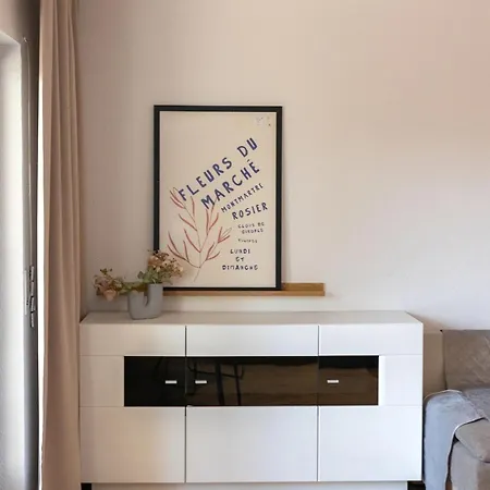 17-stillvolles 2-zimmer Mit Boxspringbett,wlan,grossem Balkon Mit Gartenblick Апартаменты *
