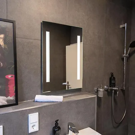 Διαμέρισμα Apartmentsanlage Mit Komfortwohnungen Mit Kueche,wlan Und Kostenfreien Parkplaetzen *