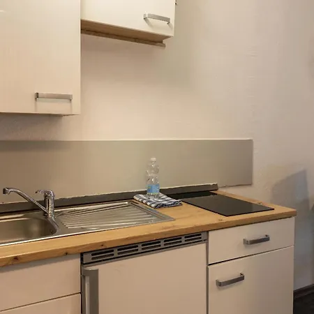 Appartement Apartmentsanlage Mit Komfortwohnungen Mit Kueche,wlan Und Kostenfreien Parkplaetzen Wiesbaden