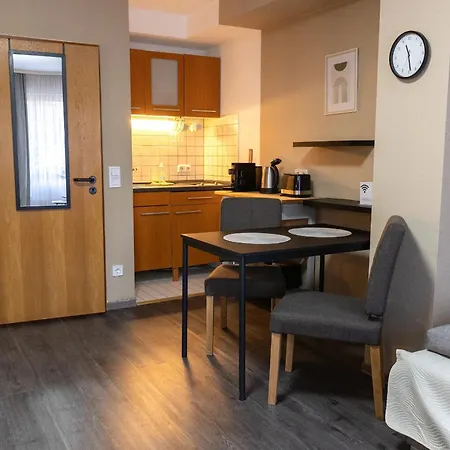 Διαμέρισμα Apartmentsanlage Mit Komfortwohnungen Mit Kueche,wlan Und Kostenfreien Parkplaetzen *
