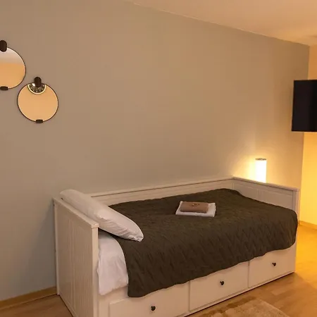 Apartmentsanlage Mit Komfortwohnungen Mit Kueche,wlan Und Kostenfreien Parkplaetzen Διαμέρισμα