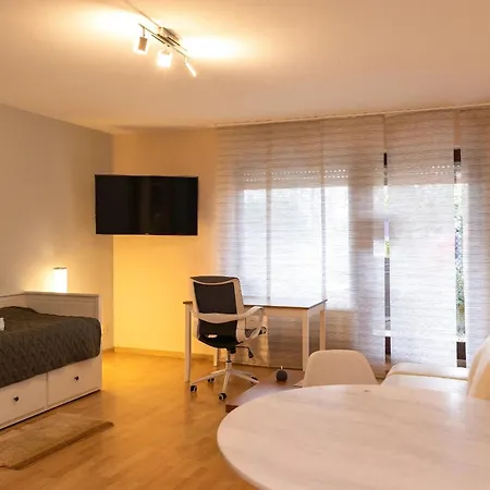 Διαμέρισμα Apartmentsanlage Mit Komfortwohnungen Mit Kueche,wlan Und Kostenfreien Parkplaetzen