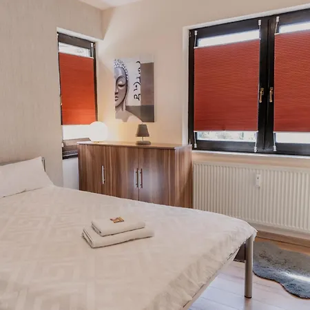 Appartement Apartmentsanlage Mit Komfortwohnungen Mit Kueche,wlan Und Kostenfreien Parkplaetzen Wiesbaden