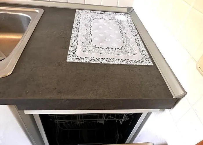 Lejlighed 17-stillvolles 2-zimmer Mit Boxspringbett,wlan,grossem Balkon Mit Gartenblick