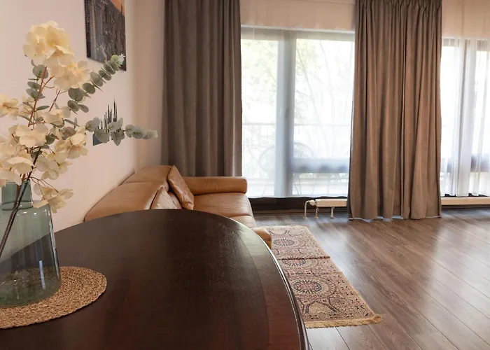 17-stillvolles 2-zimmer Mit Boxspringbett,wlan,grossem Balkon Mit Gartenblick Lejlighed